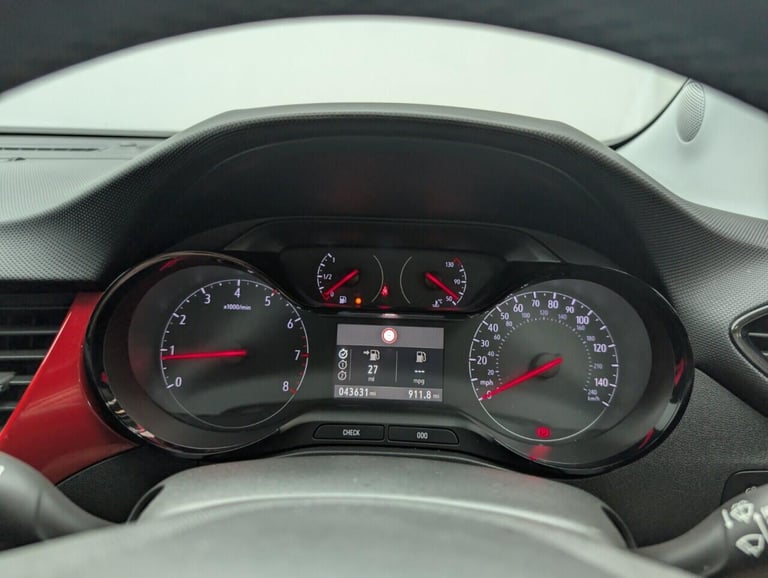 2021 Vauxhall Crossland 1.2 Turbo SRi Nav SUV 5dr Petrol Manual Euro 6 (s/s) (110 ps) HILL START ...