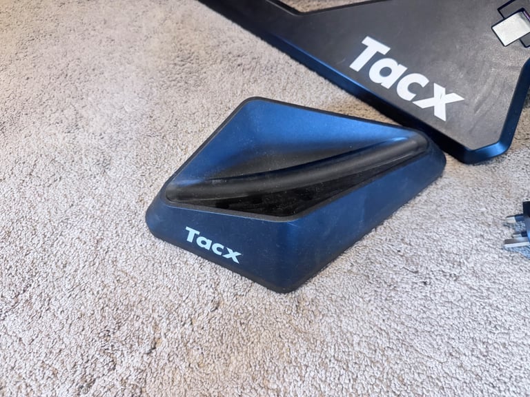 Tacx Neo T2800 smart trainer 