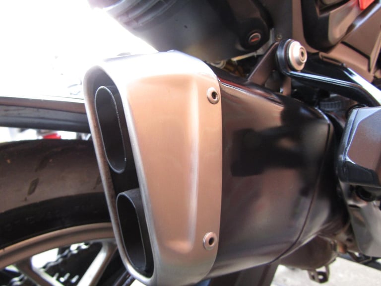DUCATI MULTISTRADA 950. FULL SERVICE HISTORY . BELTS JUST DONE...REDUCED...