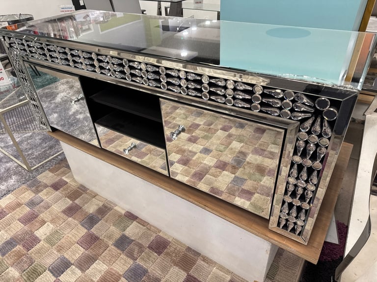 Crushed glass tv unit reduced ex display 