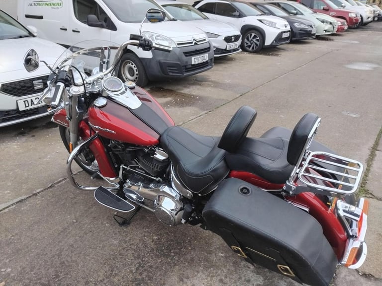 2019 68 HARLEY-DAVIDSON FLDE SOFTAIL DELUXE 1745 19 - CUSTOM CRUISER TOURER