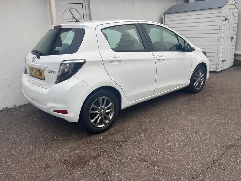 2014 Toyota Yaris 1.0 VVT-i Icon Plus Euro 5 5dr HATCHBACK Petrol Manual