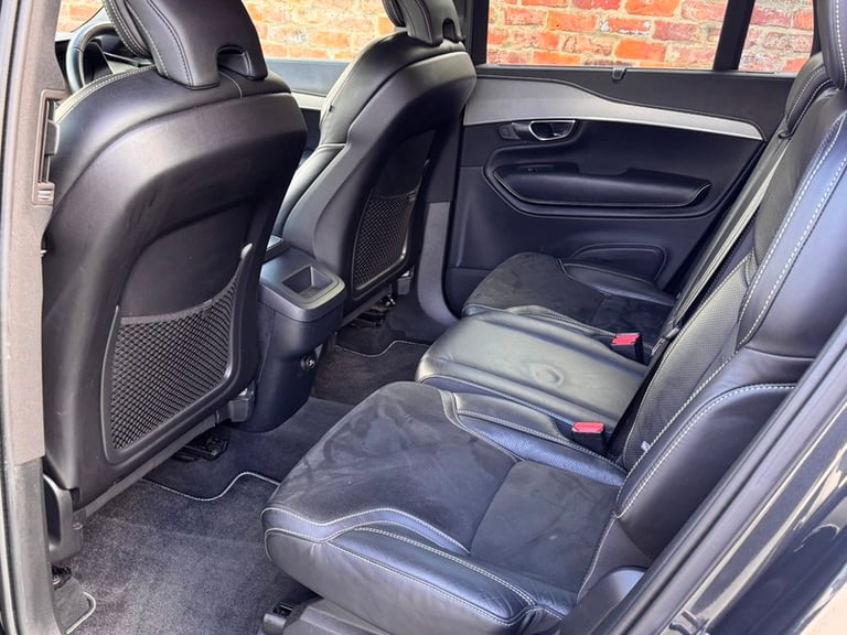 Volvo XC90 D5 POWERPULSE R-DESIGN AWD++GREAT SPEC++