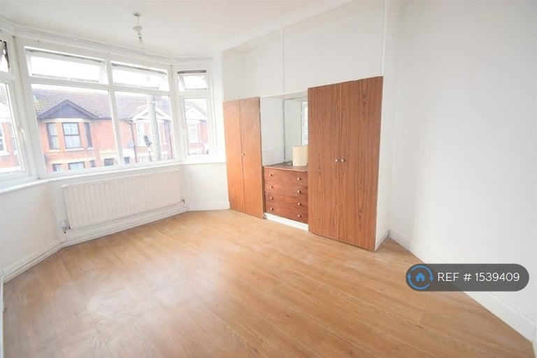 3 bedroom house in Cranbury Road, Eastleigh, SO50 (3 bed) (#1539409)
