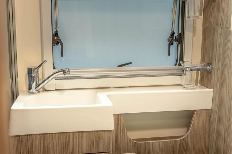 Fiat Benimar Mileo M286 2022 Model 4 Berth Coachbuilt Motorhome 