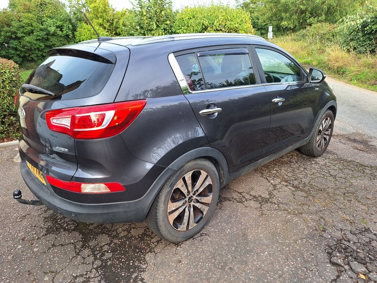 image for Kia, SPORTAGE, Estate, 2011, Manual, 1995 (cc), 5 doors