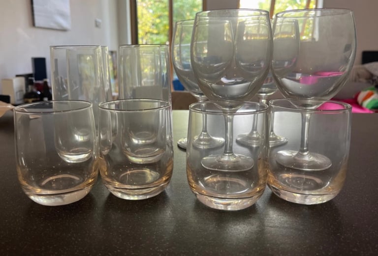 image for Glassware set x 12