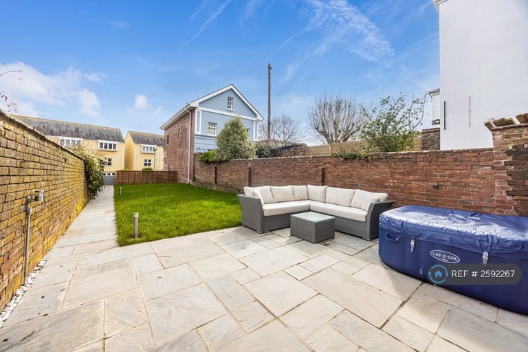 4 bedroom house in Richmond Road, Exeter, EX4 (4 bed) (#2592267)