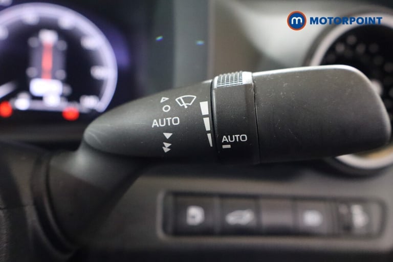 2024 Toyota C-HR 1.8 Hybrid Design 5dr CVT SUV Hybrid Automatic