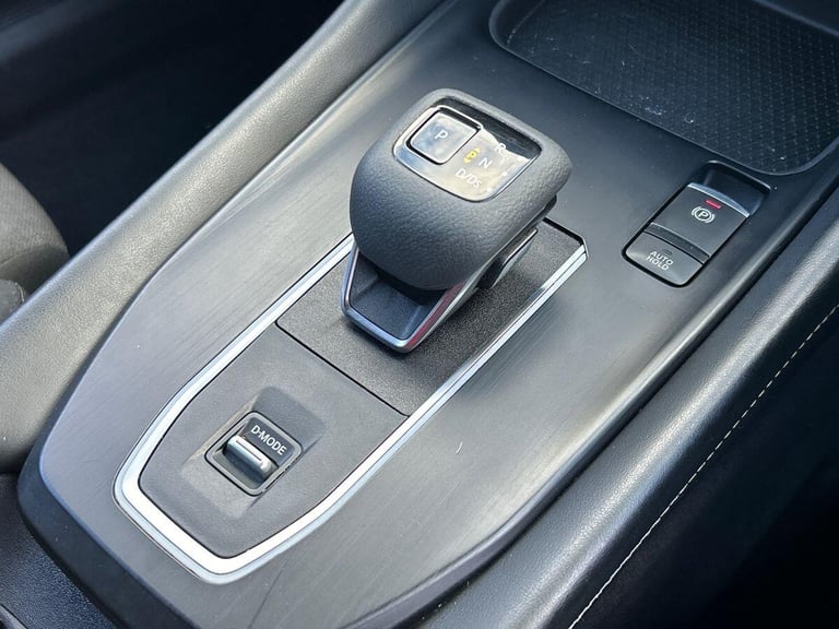 2023 Nissan Qashqai 1.3 DIG-T MHEV N-Connecta SUV 5dr Petrol Hybrid XTRON Euro 6 (s/s) (158 ps) S...