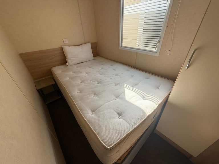 STUNNING STATIC CARAVAN BY THE BEACH FREE 2025 SITE FEES ABERGELE NORTH WALES 