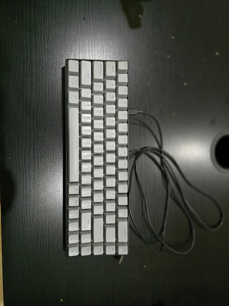 Magegee mechanical keyboard & laptop stand