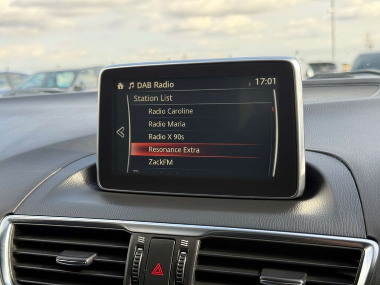 2016 Mazda Mazda3 2.0 3 Sport Nav 4dr Saloon Petrol Manual