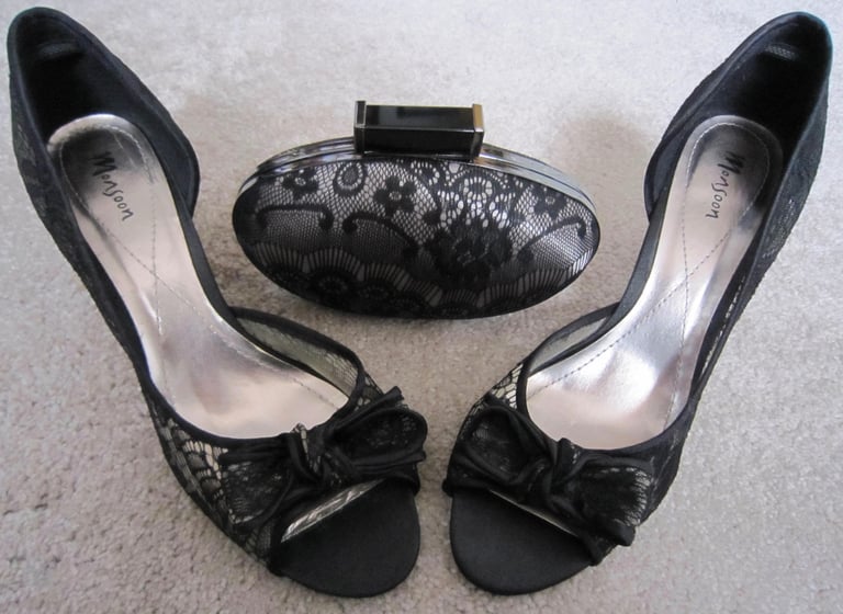 image for MONSOON LACE EVENING SHOES SIZE 6 WITH MATCHING BAG