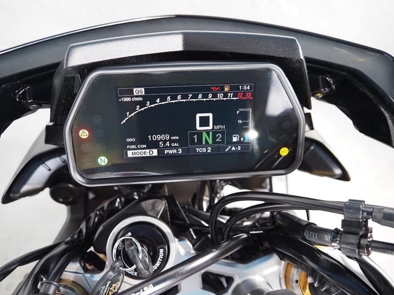 2018 Yamaha MT 10 SP ,rolling road tuned with de-cat rides and sounds amazing 