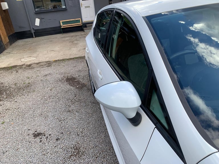 2013 SEAT Ibiza 1.4 SE Euro 5 5dr HATCHBACK Petrol Manual
