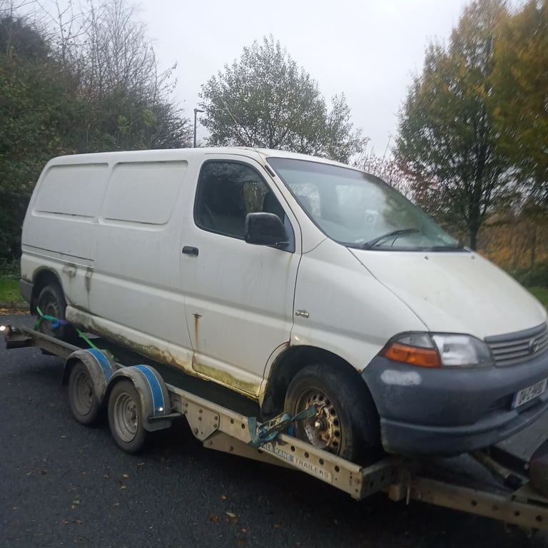 Toyota hilux avensis corolla rav4 hiace 