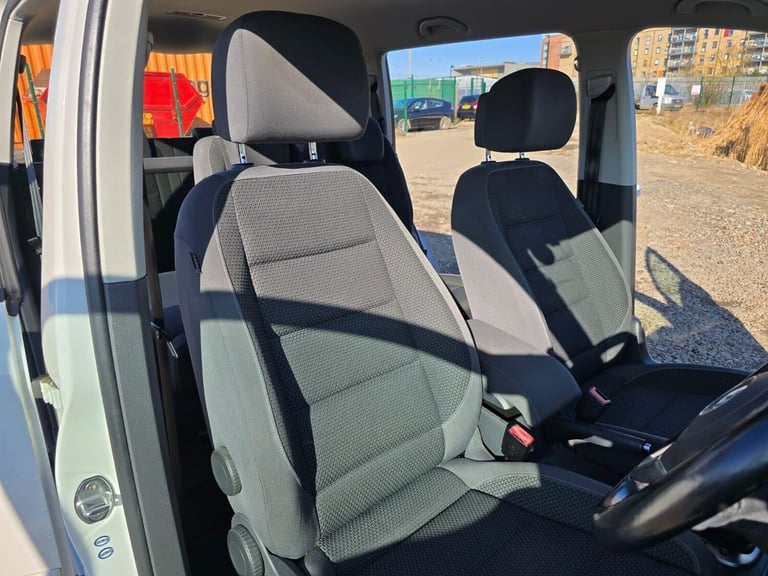 2014 Volkswagen Touran 1.4 TSI BlueMotion Tech SEL DSG Euro 6 (s/s) 5dr MPV Petrol Automatic