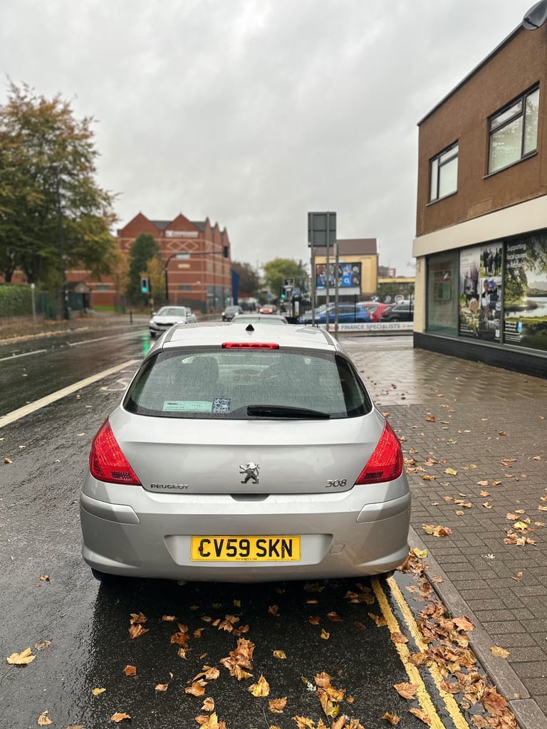 Peugeot, 308, Hatchback, 2009, Manual, 1560 (cc), 5 doors
