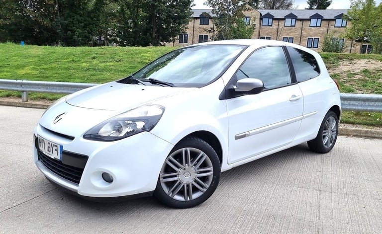 Cheap Renault Clio 1.2 Low Insurance 3Dr Full Service History Low Tax (POLO IBIZA FOCUS GOLF)