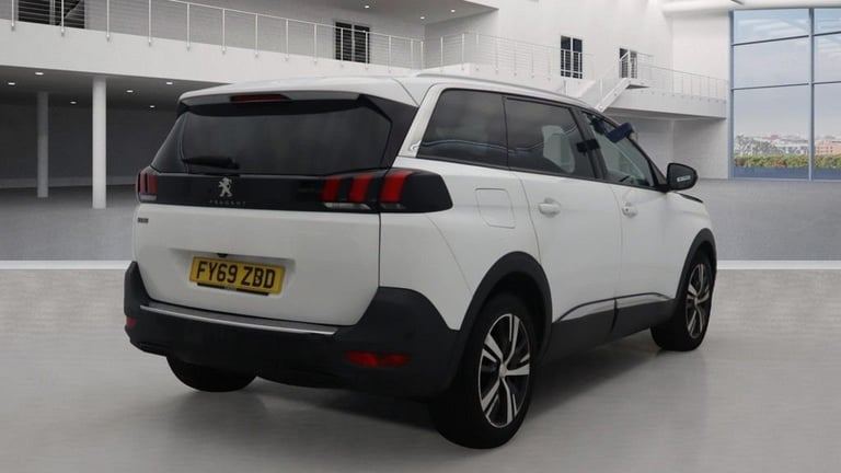 2019 Peugeot 5008 1.5 BlueHDi Allure 5dr HATCHBACK DIESEL Manual