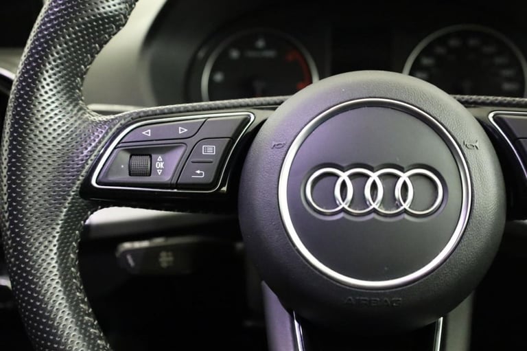 2020 Audi Q2 30 TDI S Line 5dr S Tronic ESTATE DIESEL Automatic