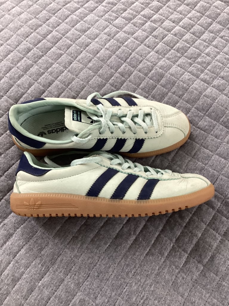 image for Adidas Bermuda mint low top trainers