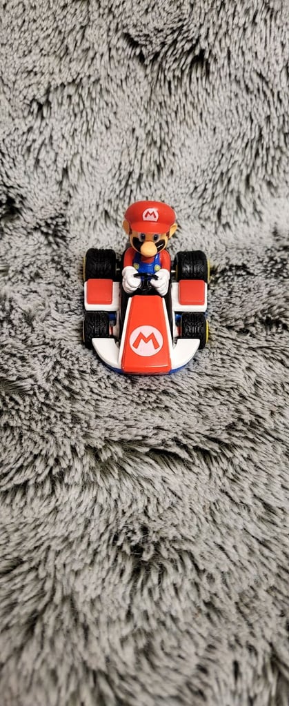 Super Mario Kart Figure Car