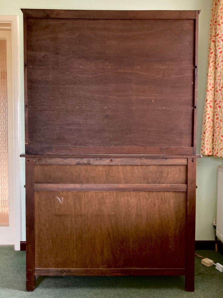 Dark mahogany veneer finish Welsh dresser