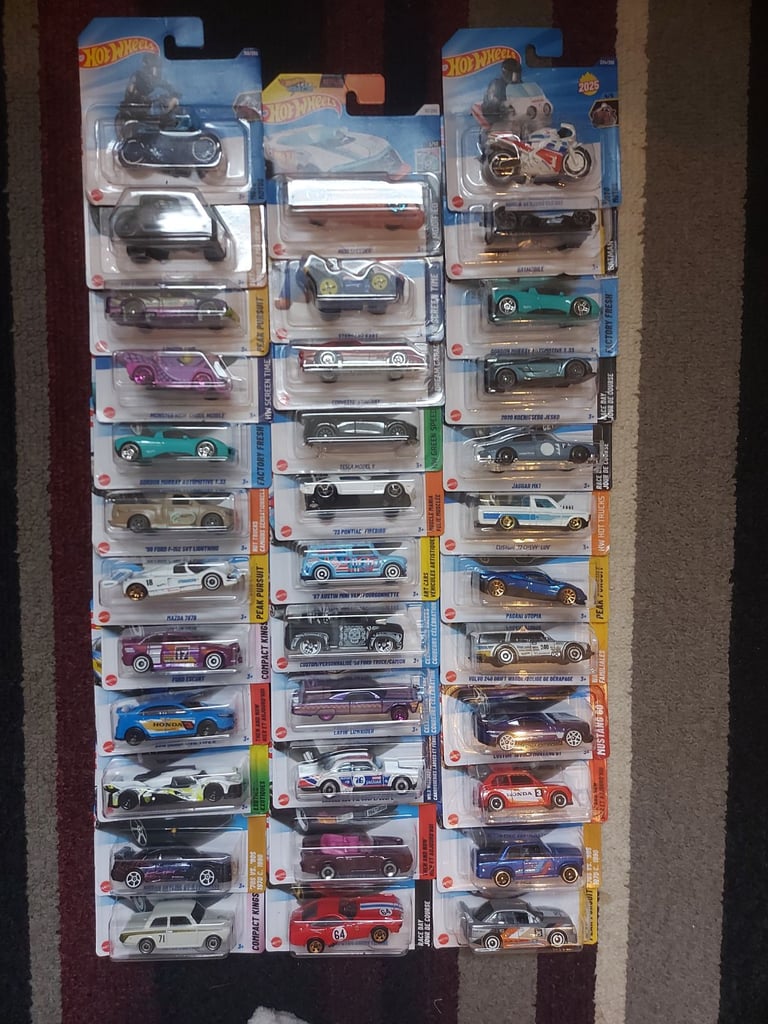 image for Hotwheels treasure hunts