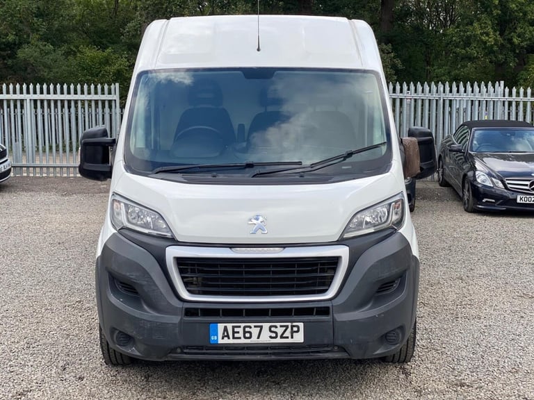 2017 Peugeot Boxer 2.0 BlueHDi 335 Professional L3 H2 Euro 6 5dr PANEL VAN Diesel Manual