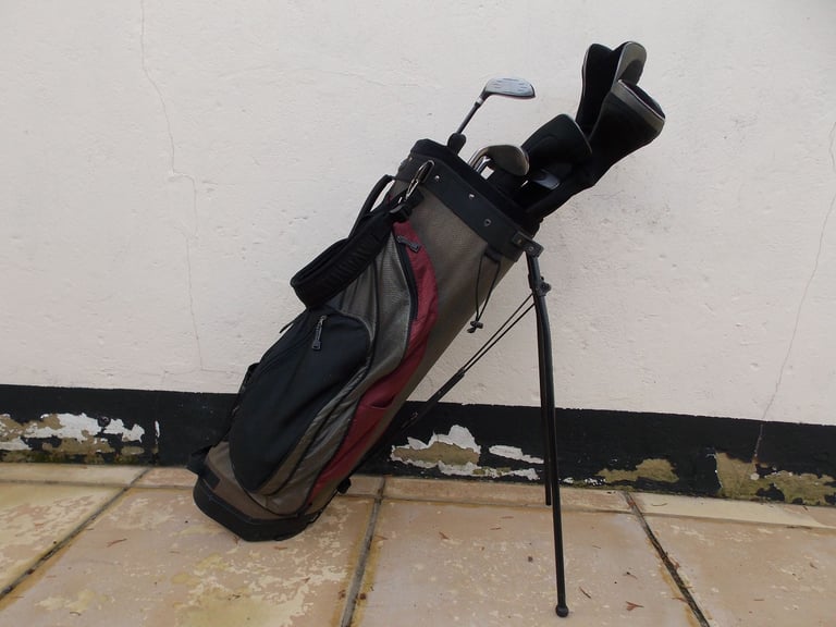 Mens Right Handed Intech Fireline Golf Club Set + Bag