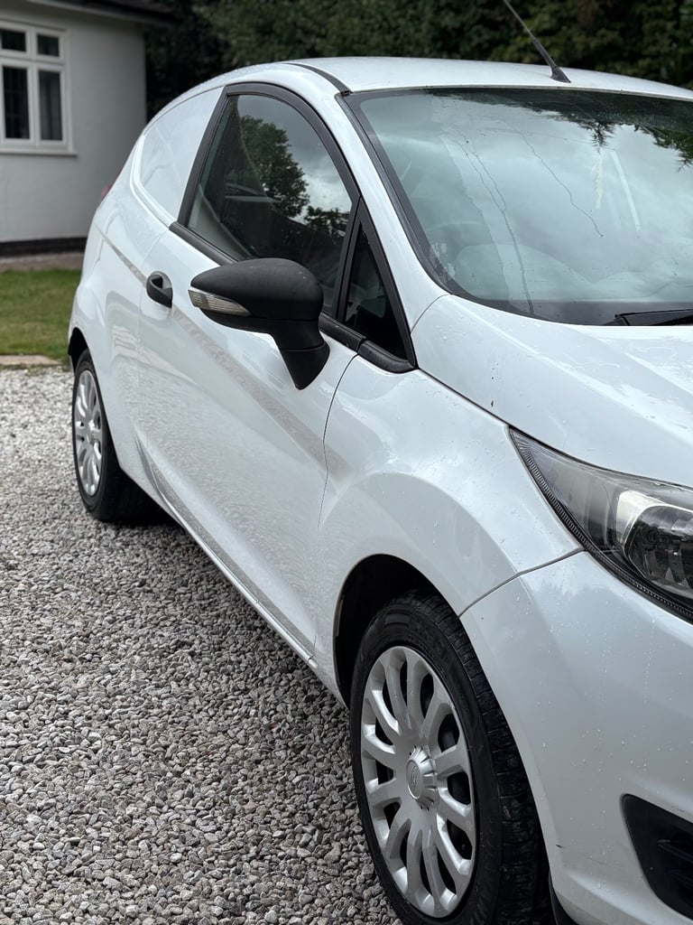 Ford FIESTA Van 2014 1.5