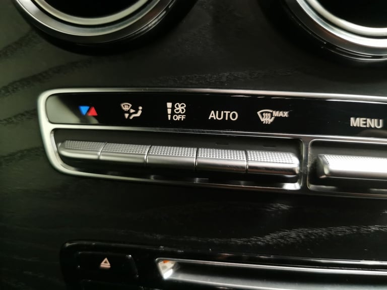 2018 Mercedes-Benz GLC 2.1 GLC220d AMG Line SUV 5dr Diesel G-Tronic+ 4MATIC Euro 6 (s/s) (170 ps)...