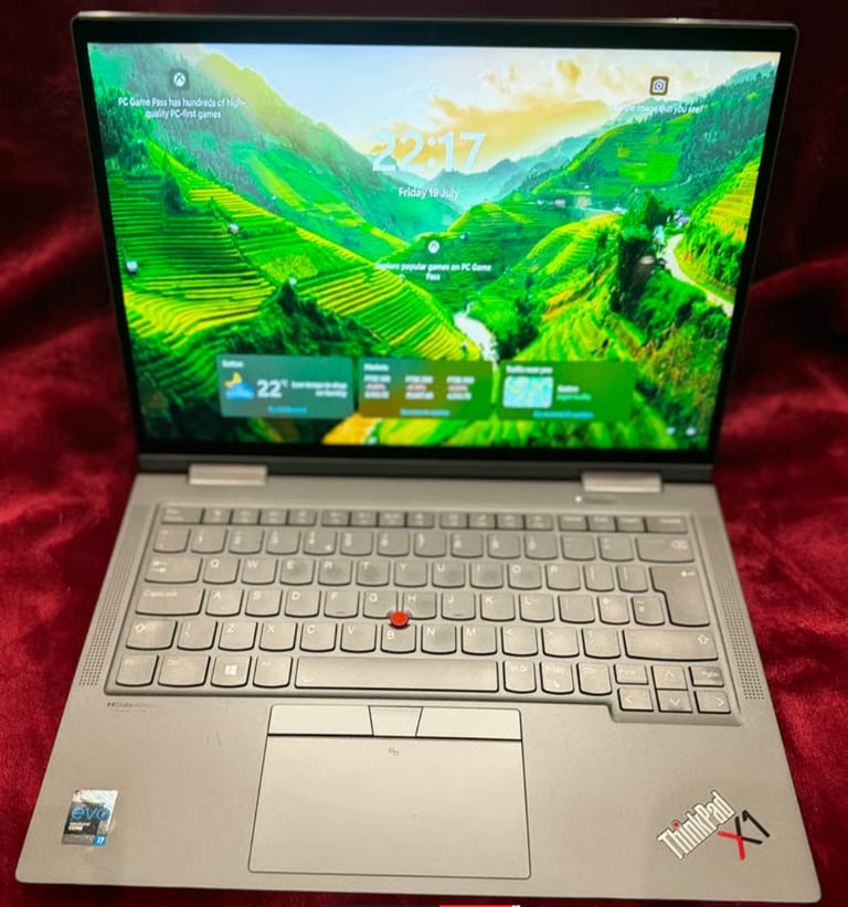 image for Lenovo laptop X1 Yoga Gen 6 *Touch Screen* 3 Month Warranty remaining i7-1165G7 16gb mem, 512GB HD