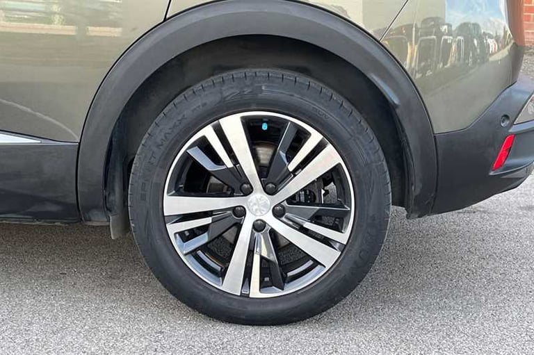 2020 Peugeot 3008 1.2 PureTech GPF Allure SUV 5dr Petrol EAT Euro 6 (s/s) (130 ps) SUV Petrol Aut...