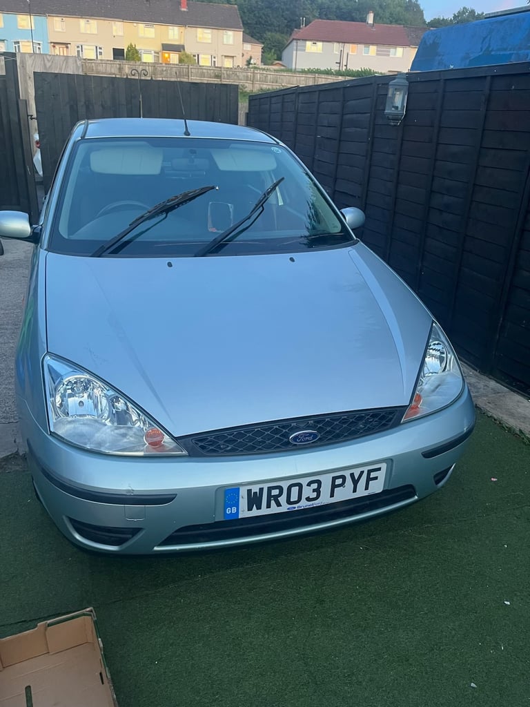 Ford, FOCUS, Hatchback, 2003, Manual, 1753 (cc), 5 doors