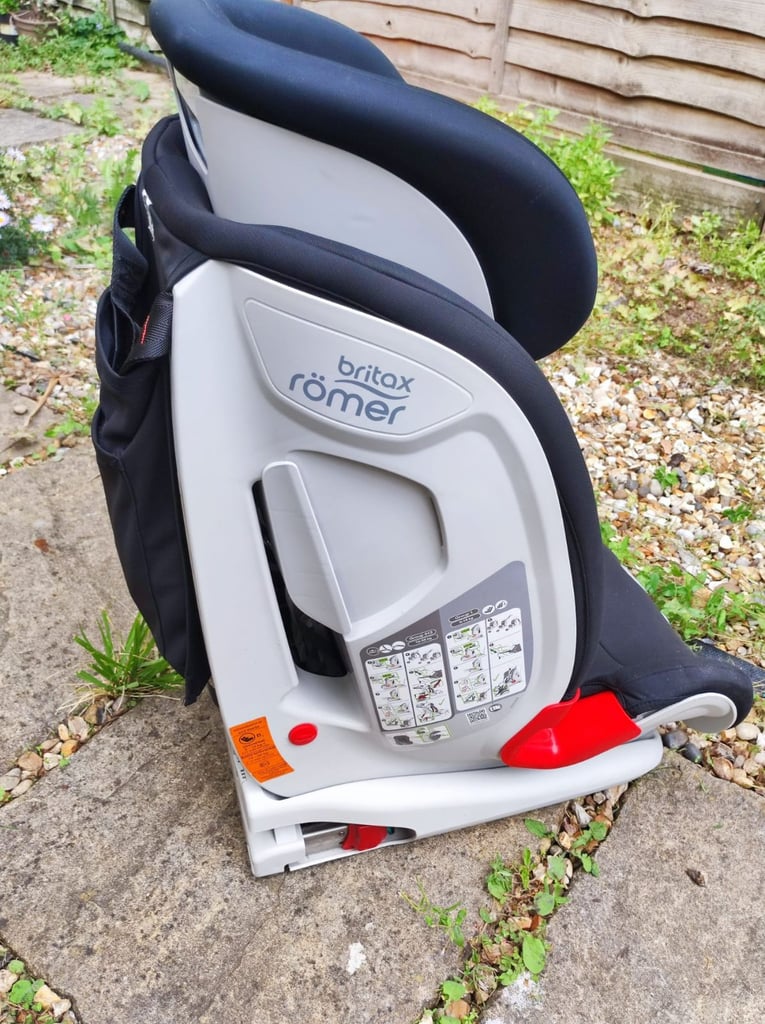 Britax Römer ADVANSAFIX III SICT Group 1-2-3 (9-36kg) Car Seat -£30