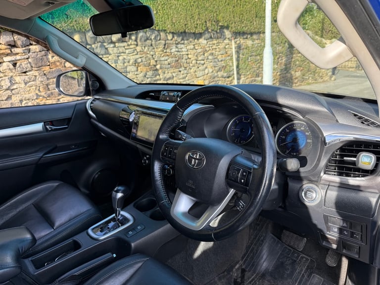 2019 Toyota Hilux INVINCIBLE X D/C 2.4 D4-D AUTO 4X4 BLUE PICK UP Diesel Automatic