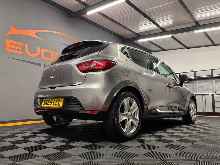 2015 Renault Clio 1.2 16V Dynamique Nav 5dr HATCHBACK Petrol Manual