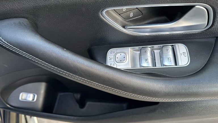 2021 Mercedes-Benz GLE 350d 4Matic AMG Line Prem 5dr 9G-Tronic [7 St] Diesel Estate Estate Diesel...