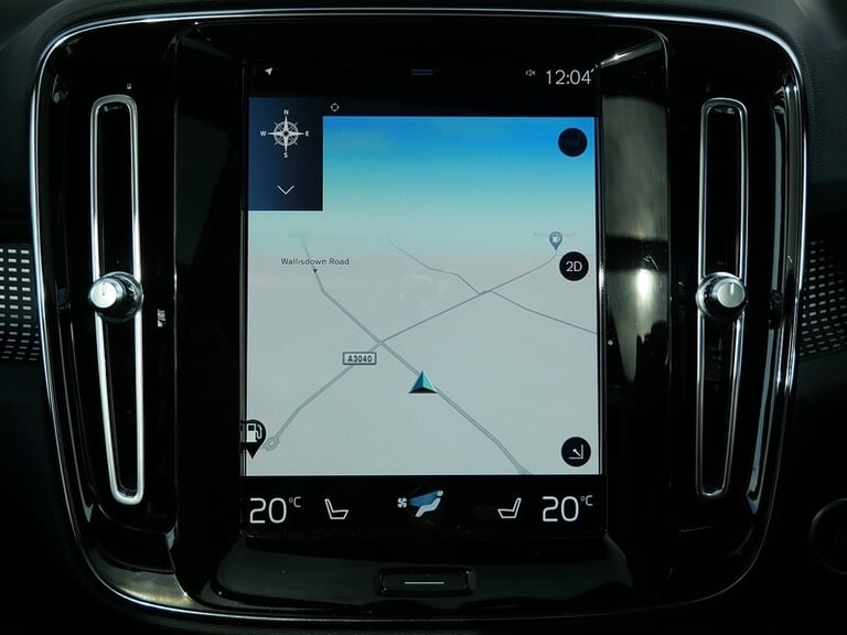 2020 Volvo XC40 1.5h T5 Twin Engine Recharge 10.7kWh R-Design Pro SUV 5dr Petrol Plug-in Hy SUV H...