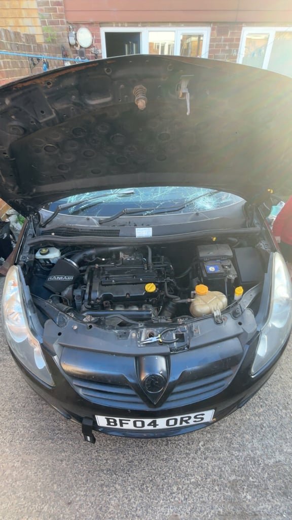 Corsa D 2008 Breaking