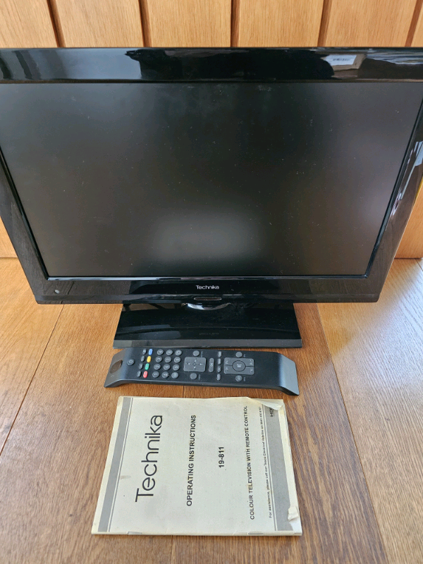 Technika 19" Digital LCD TV 