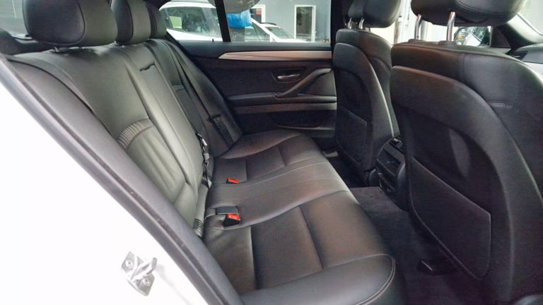 2014 BMW 5 Series 2.0 520d M Sport Auto Euro 6 (s/s) 4dr SALOON Diesel Automatic