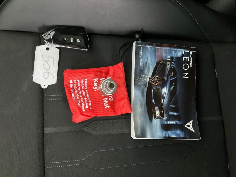 2024 Cupra Leon 1.4 eHybrid 12.8kWh VZ2 Design Edition Hatchback 5dr Petrol Plug-in Hybrid  Hatch...