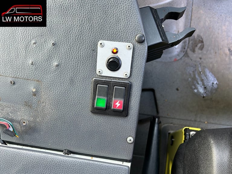 MERCEDES BENZ SPRINTER 519 CDI DIRECT EX AMBULANCE SERIVICS 2017 17 REG EURO 6