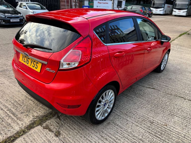 2016 Ford Fiesta 1.0 Fiesta Titanium 5dr Hatchback Petrol Manual