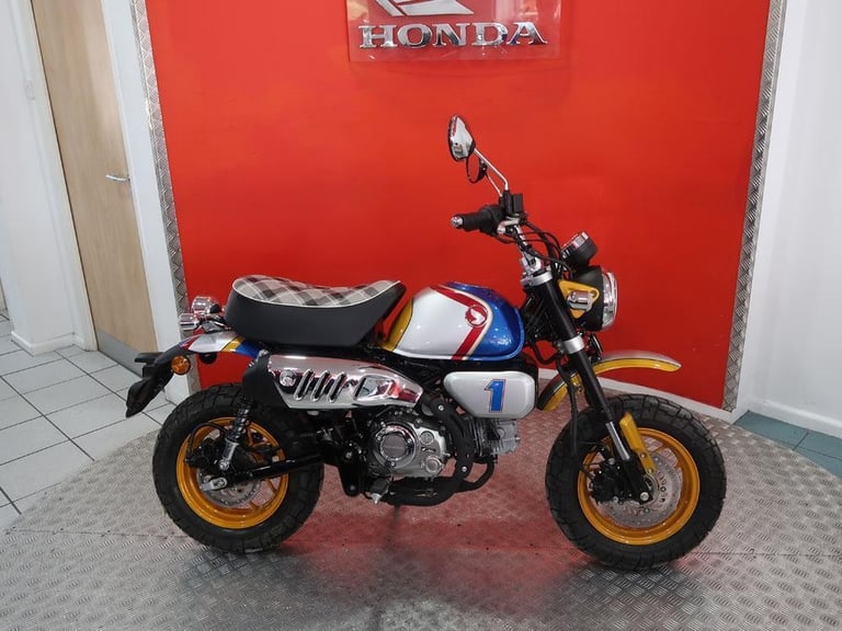 Brand new 2025 Honda Z125MA-S Monkey 125 Glemseck 101 Edition