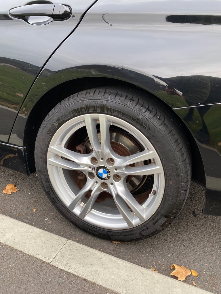 BMW, 3 SERIES, Saloon, 2013, Manual, 1598 (cc), 4 doors